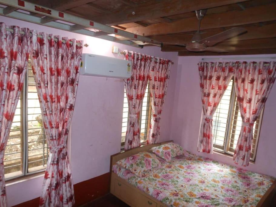 Runnin Airport - Homestay Gurpur Exterior foto