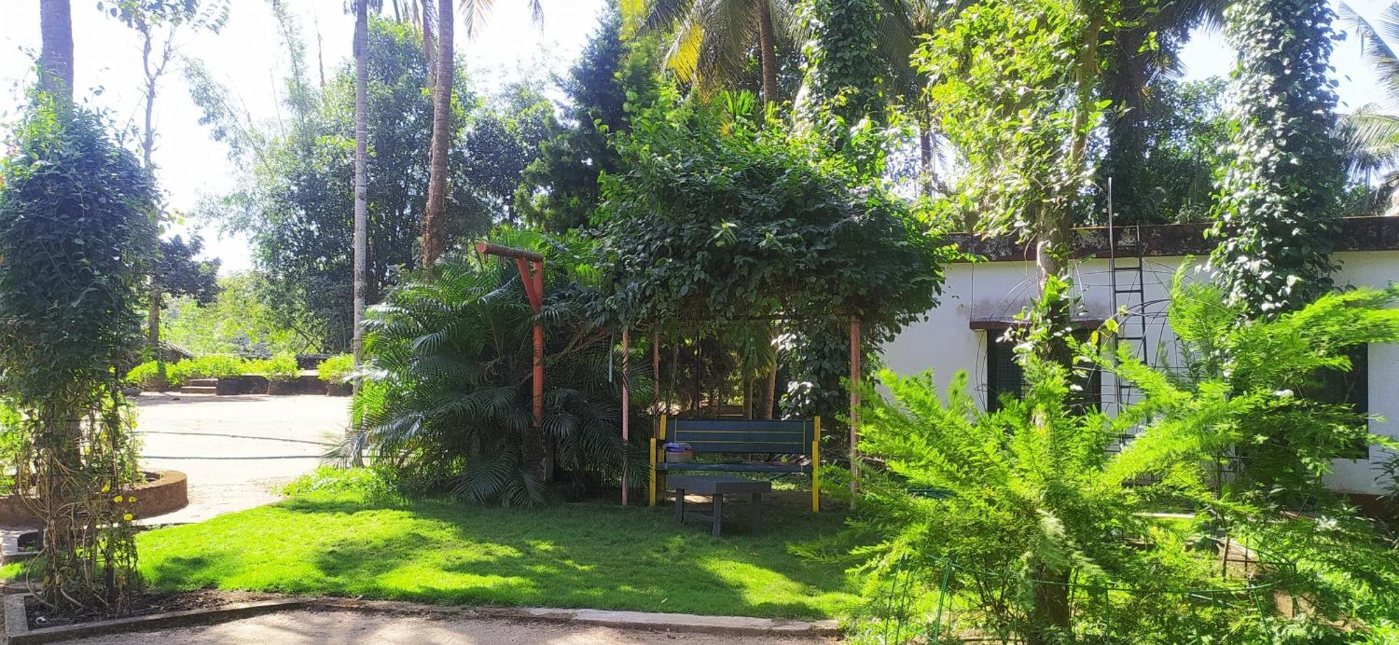Runnin Airport - Homestay Gurpur Exterior foto